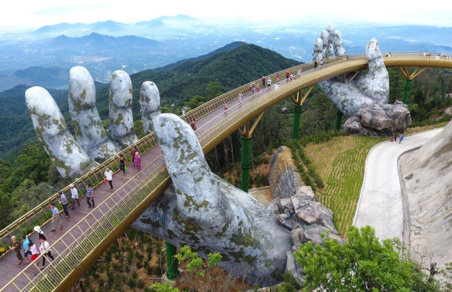 Ba Na Hills golden bridge in Vietnam Ba Na Hills golden bridge in Vietnam