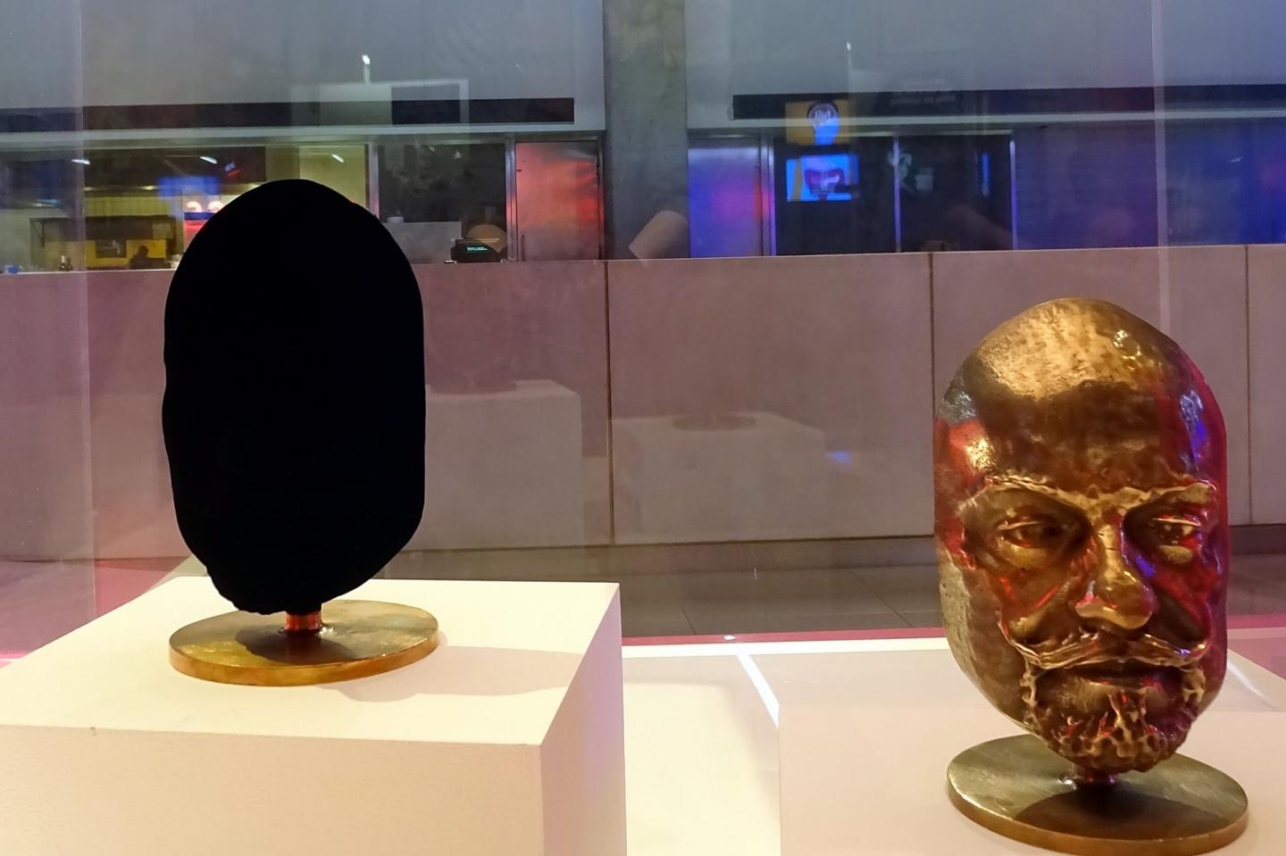 Vantablack, the darkest man creation Vantablack, the darkest man creation