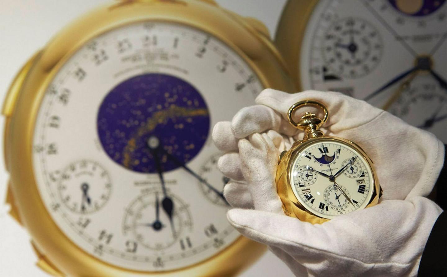 Images and videos Images and videos